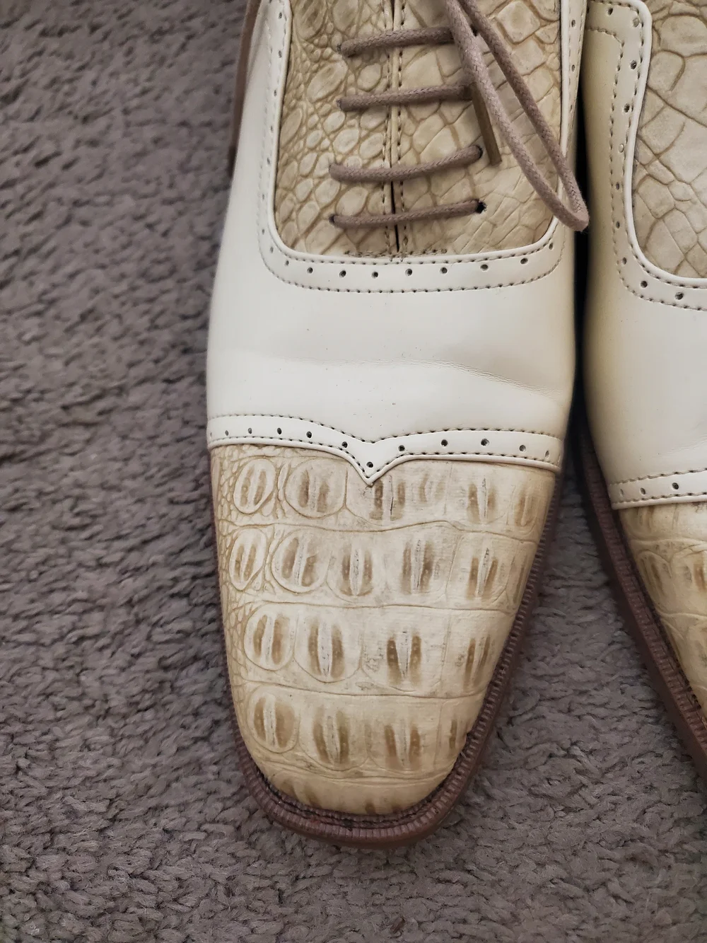 Bolano Men’s Size 9 Taupe Ivory Croc Print Oxford Dress Shoes